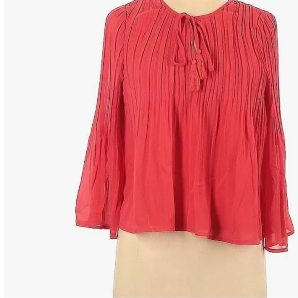 Miss Me Women's Red Pleated Top L NWT